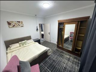 شقه فندقيه امام فندق الانتركونتنتال سيتي ستارز مدينه نصر serviced apartment facing the InterContinental Citystars Hotel Nasr City Cair - 0