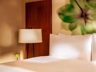 Fairmont Chicago Millennium Park - 2