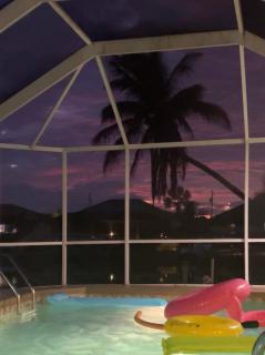 Relax with nature in our Waterfront 4 bedroom -HEATED POOL HOME-KING BED - 7