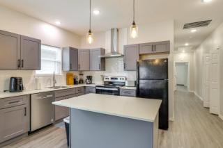 Private Yard, Pet Friendly: Southeast Dallas Home - 8