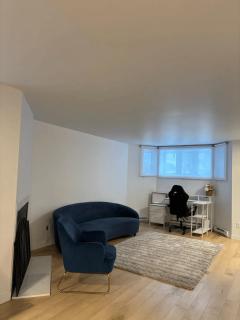 Cozy fully-furnished appartement in St-Rose Laval - 3