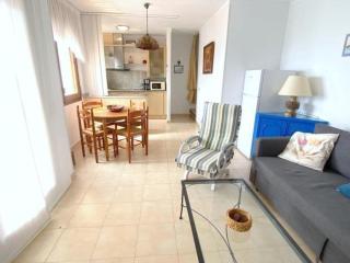 Hermoso apartamento en Canyelles Petites con terraza, barbacoa y parking para 6 personas - HISP-312-25 - 2
