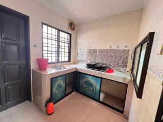 tebrau 4bedroom 4bathroom 20pax Nearby Ikea AEON Tebrau - 2