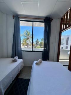 Family-friendly with balcony and terrace - 8