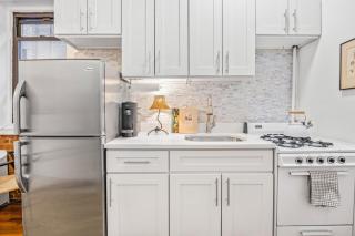 West Village 1BR Gem Historic Brownstone WiFi - 8