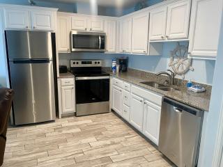 Beachgate Condo Suites and Hotel 514 condo - 0