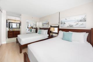 21Fl Near Waikiki Beach with Mountain Views & Parking - 1