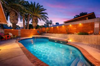 Fresh & Fun! Vegas 4BR w Heated Pool, Dog Friendly - 4