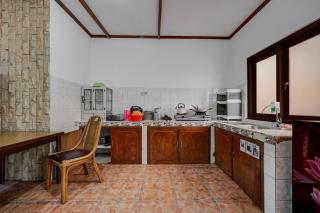 Capital O 95142 Villa Mutiara Cisarua - 1