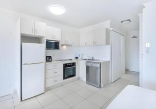 Sunline Surfers Paradise - 8