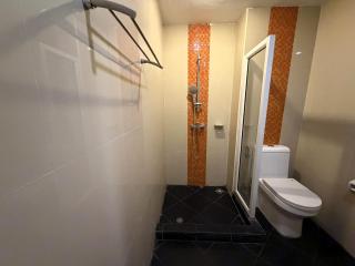 Modern Studio with Balcony and Pool - Pratumnak Hill - 4