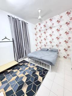 Spacious family-friendly home in Mantin - 1