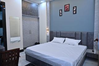 Hotel Radhe - 6