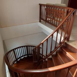 3 Bedrooms Ensuite Furnished Duplex Beach Front House - 9