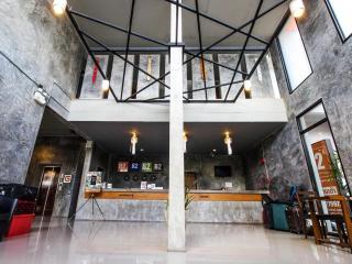 B2 Thippanate Boutique & Budget Hotel - 9