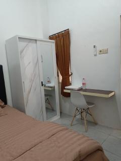 Kos putri bude 12 - 1