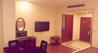 GreenTree Inn Jiangxi Shangrao Qianshan Ehu Avenue Express Hotel - 2