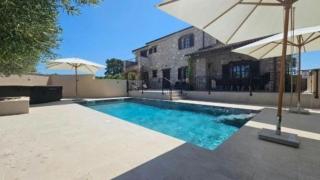 Steinvilla Avena - 9