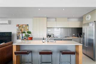 Riverlight Haven - Lake Taupo Holiday Home - 1