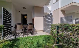 Modern flat with a fenced garden and fireplace - Bibione - 3