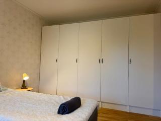 Workers Spacious Villa - 4