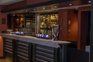 Hampshire Court Hotel & Spa - 3