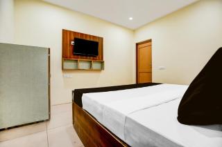 Hotel O The Royal INN - 5