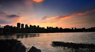 IU Hotels·GuiYang North Railway Station Dream City - 3