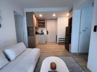 Two-Bed Apartment with Terrace in Skypark, Laguna - 0