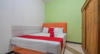 OYO Life 92127 Skyland Pasteur - Bandung - 2