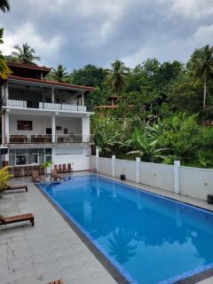 The Secret Place Hotel & Resort - 9