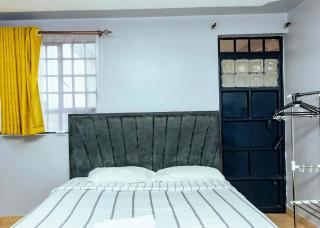 Executive Penthouse Studio Apartment - 8