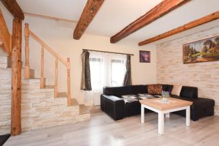 Drevenica Matilda - 1