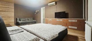 Тихий lux, левый берег, Караван - 0