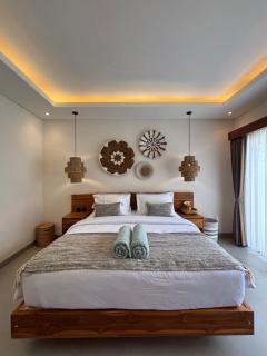 Villa Taoro Jimbaran - 2