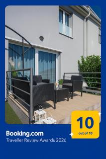 Apartment Tikvarin, Kaštel Kambelovac - 0