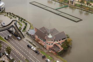 Velaris Luxury Apartments Batumi - 8