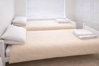 Beautiful Flat 2-Mins away from Rochester Station - 7