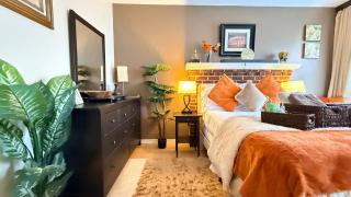 2-Joint Large Deluxe Rooms in Private House - NYC - 8