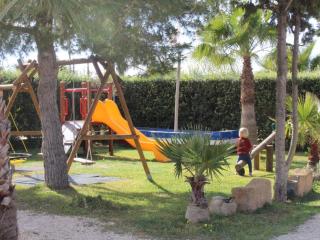 Apartment in Marsala mit Terrasse- gemeinschaftlichem Pool und Grill by Interhome - 2