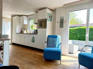 Holiday Home Gemütliches Chalet mit Terrasse by Interhome - 3