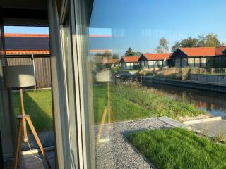 Holiday Home Chalet Ufergrundstück mit eigenem Angelplatz by Interhome - 1