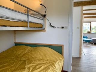 Holiday Home Chalet Ufergrundstück mit eigenem Angelplatz by Interhome - 2