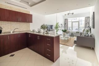 Frank Porter - Oasis Tower 1 - 4