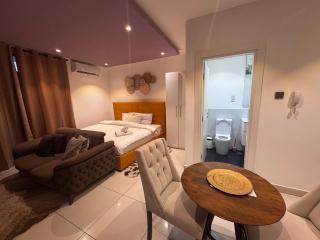 Gem of Embassy Gardens - 5