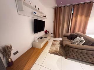 Gem of Embassy Gardens - 7