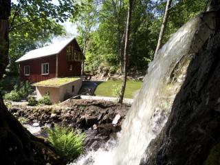 Holiday Home direkt am See gelegen by Interhome - 0