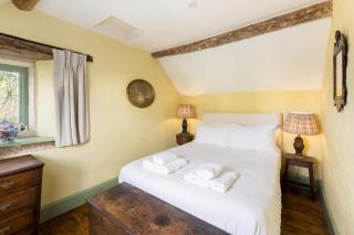 Charming 2 Bedroom Cottage in Compton Abdale Glos - Pass the Keys - 1