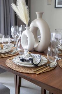 Frank Porter - Vida Creek Beach - Dubai - 2