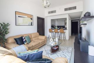 Frank Porter - Silverene Tower B - 7